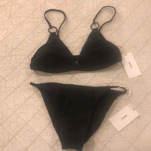 NWT Mikoh Bikini Size Medium